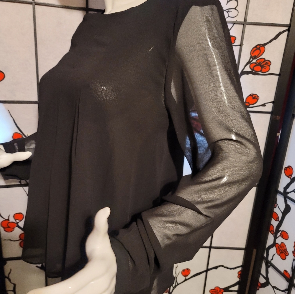 MINE LADIES BLACK BABY DOLL PLEATED FRONT/PEEK A BOO BACK BLOUSE/SIZE SMALL - Picture 5 of 14